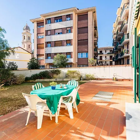 Da Carla E Gigi By Interhome Lejlighed Riva Ligure